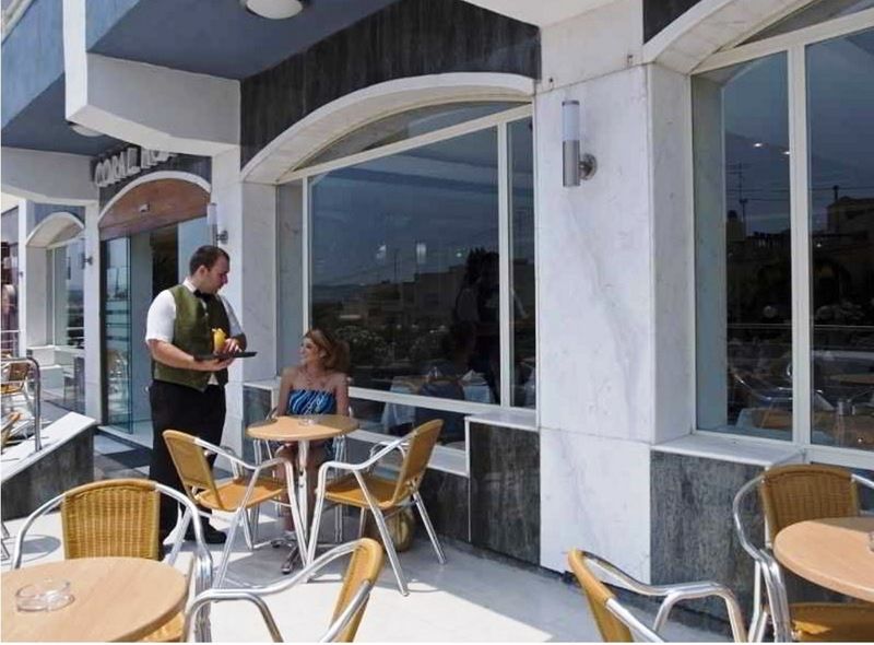 Coral Hotel เซนต์พอลส์เบย์ ร้านอาหาร รูปภาพ